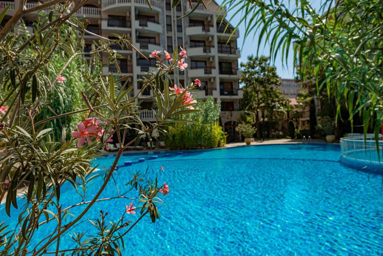 Menada Apartments In Cascadas Sunny Beach Esterno foto